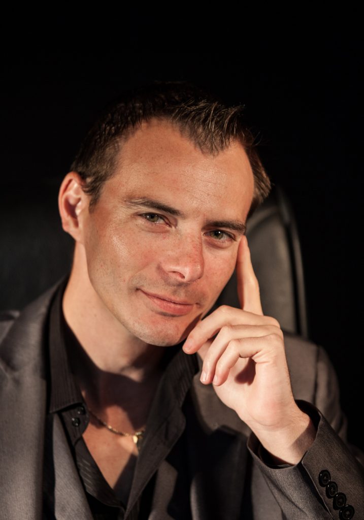 Interview with Voiswitch Inc Owner About VoIP Phone System in Canada.